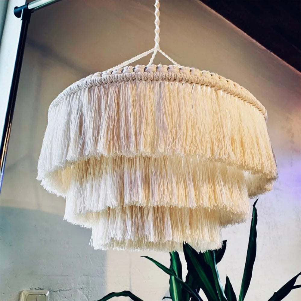 Suspension blanche en macramé - Alya