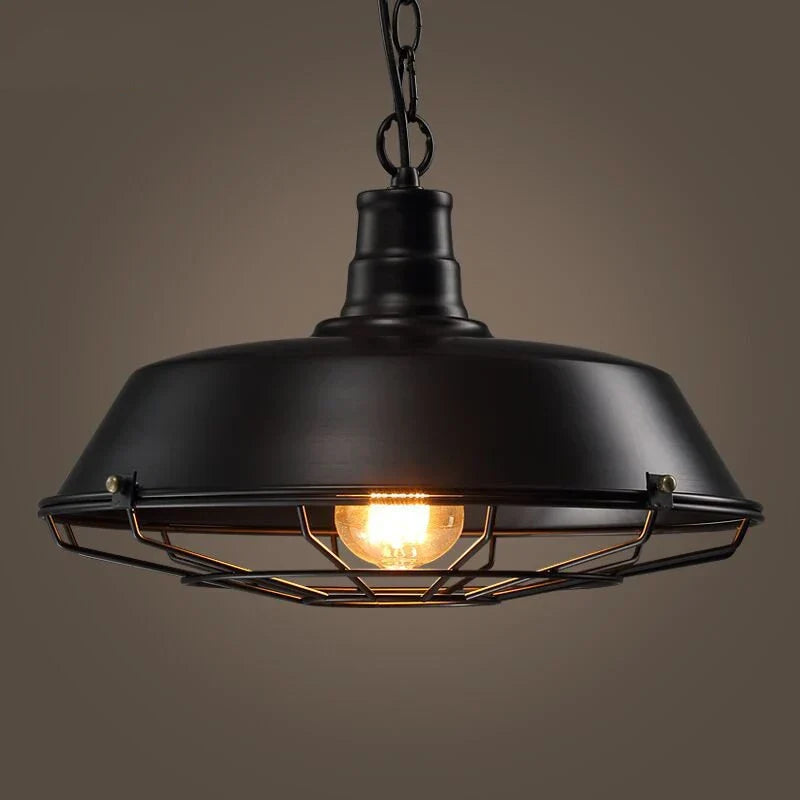 Suspension industrielle noire en fer - Isara