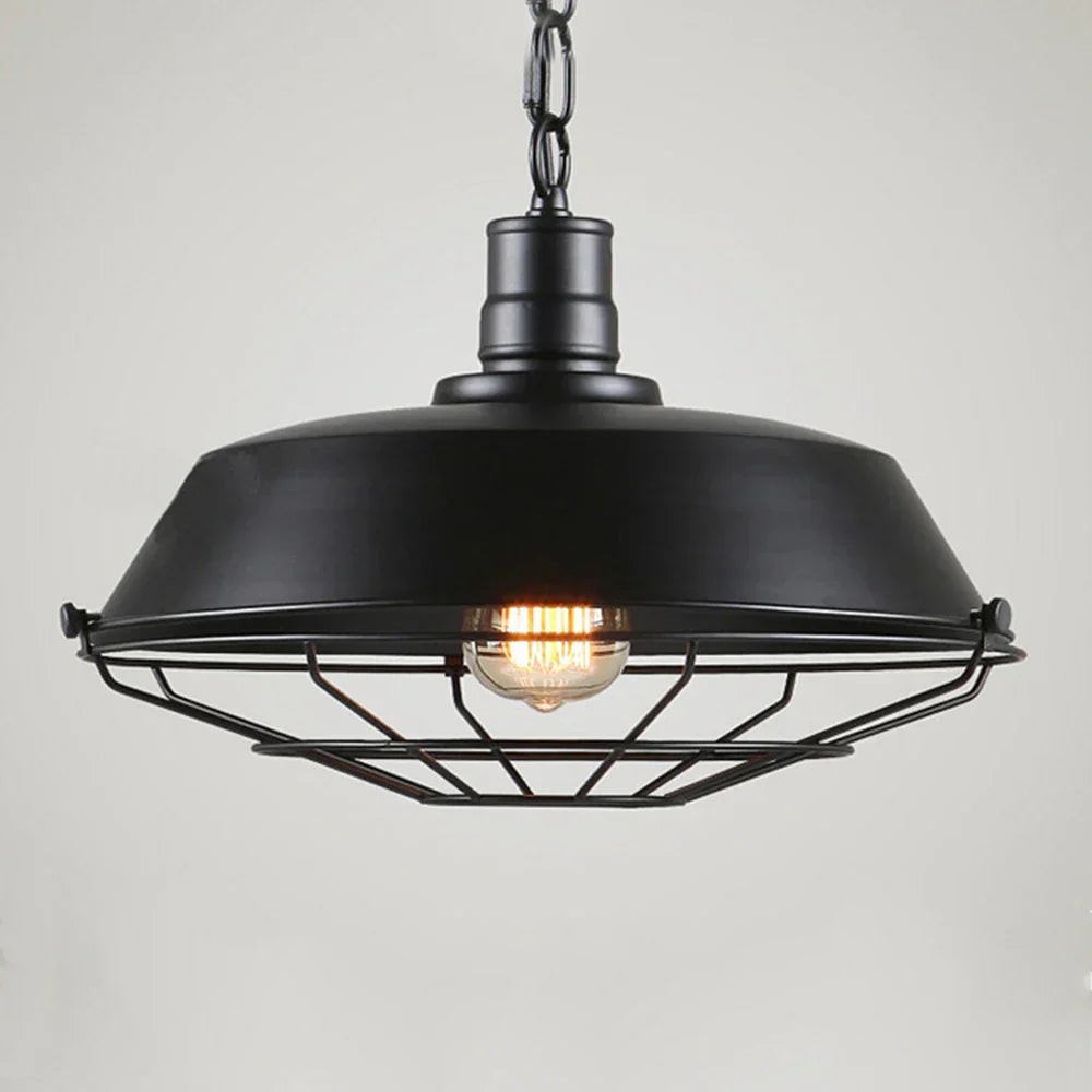 Suspension industrielle noire en fer - Isara