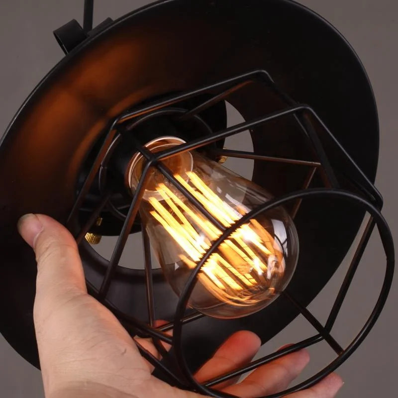 Lustre industriel noir - Newton