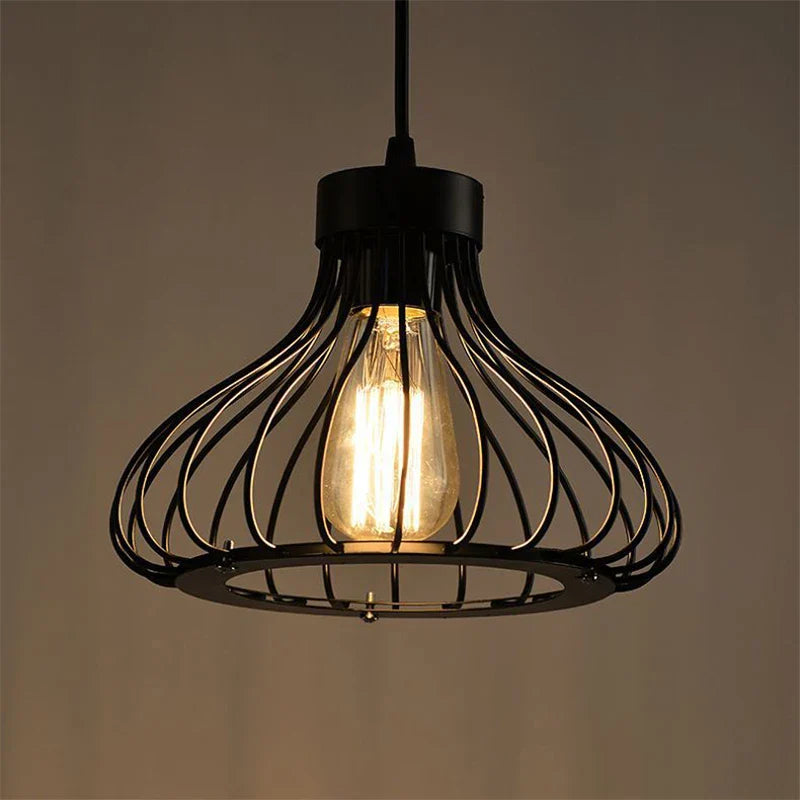 Suspension industrielle noire design - Isabeau