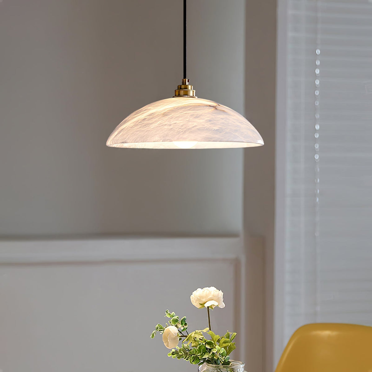 Delin Dome Pendant Light Alabaster &Brass - Neutralighting